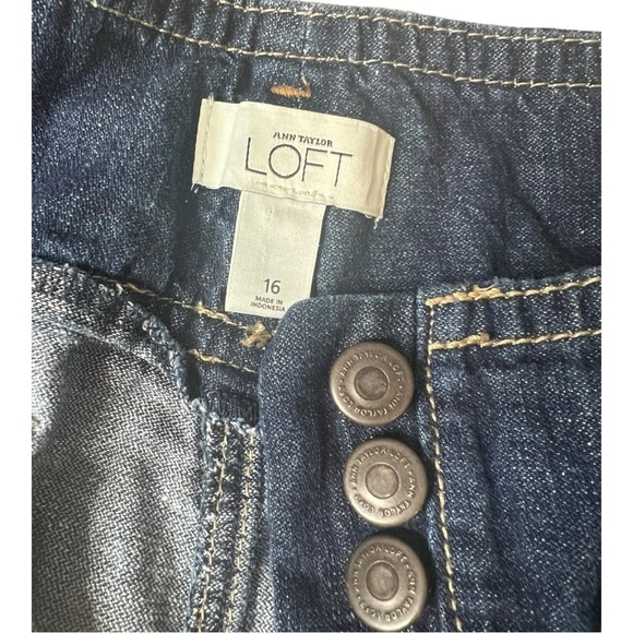 LOFT Dark Denim Jeans Shorts Cotton Linen Blend Tie Waist Size 16 NWOT - Picture 10 of 14